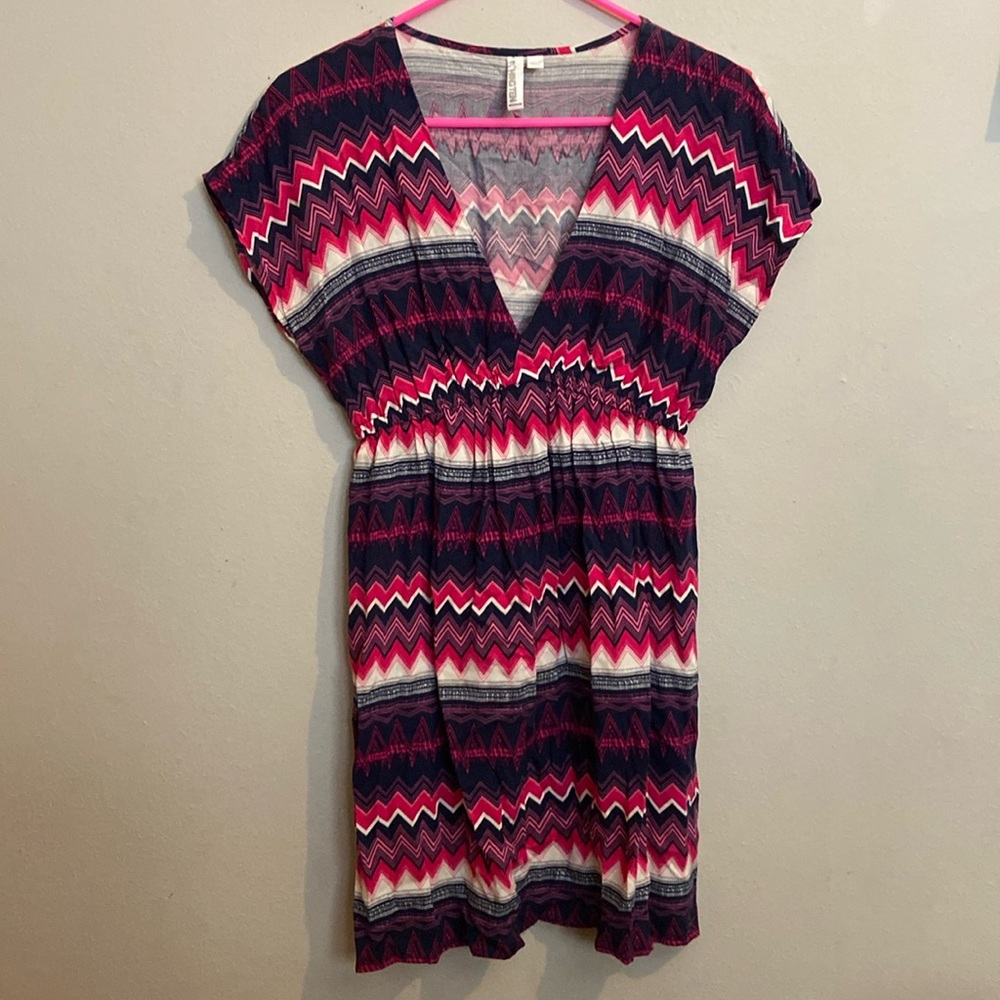 Hang ten dress. Size medium